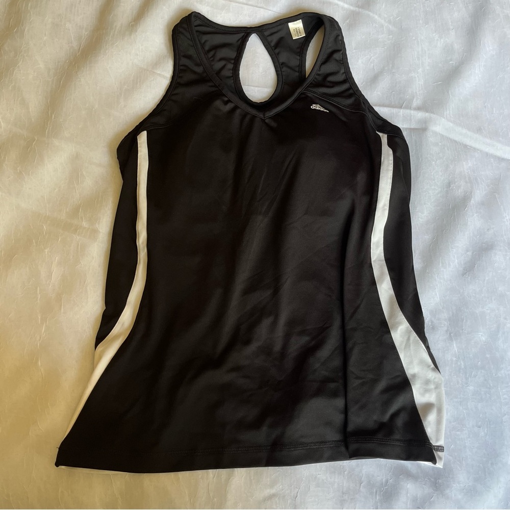 Adidas XL women’s atheistic tank top LIKE NEW